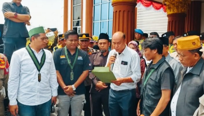 HMI Lubuk Linggau Geruduk DPRD Musi Rawas, Desak Batalkan Kenaikan Tunjangan dan Usut RS Mangkrak